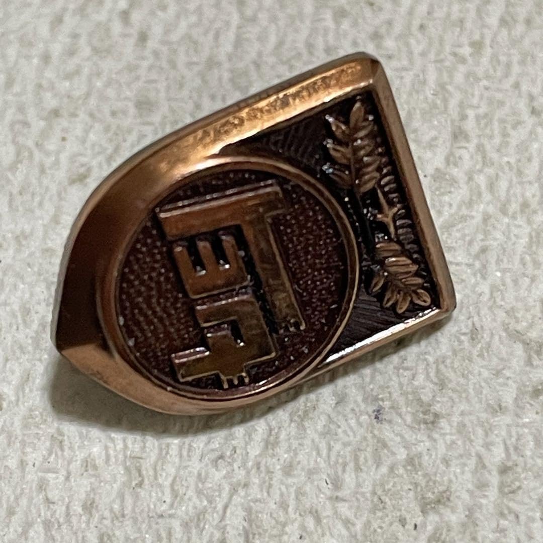 Amazon | トヨタ自動車 トヨタ 社章 ピンバッジ ピンズ | バッジ